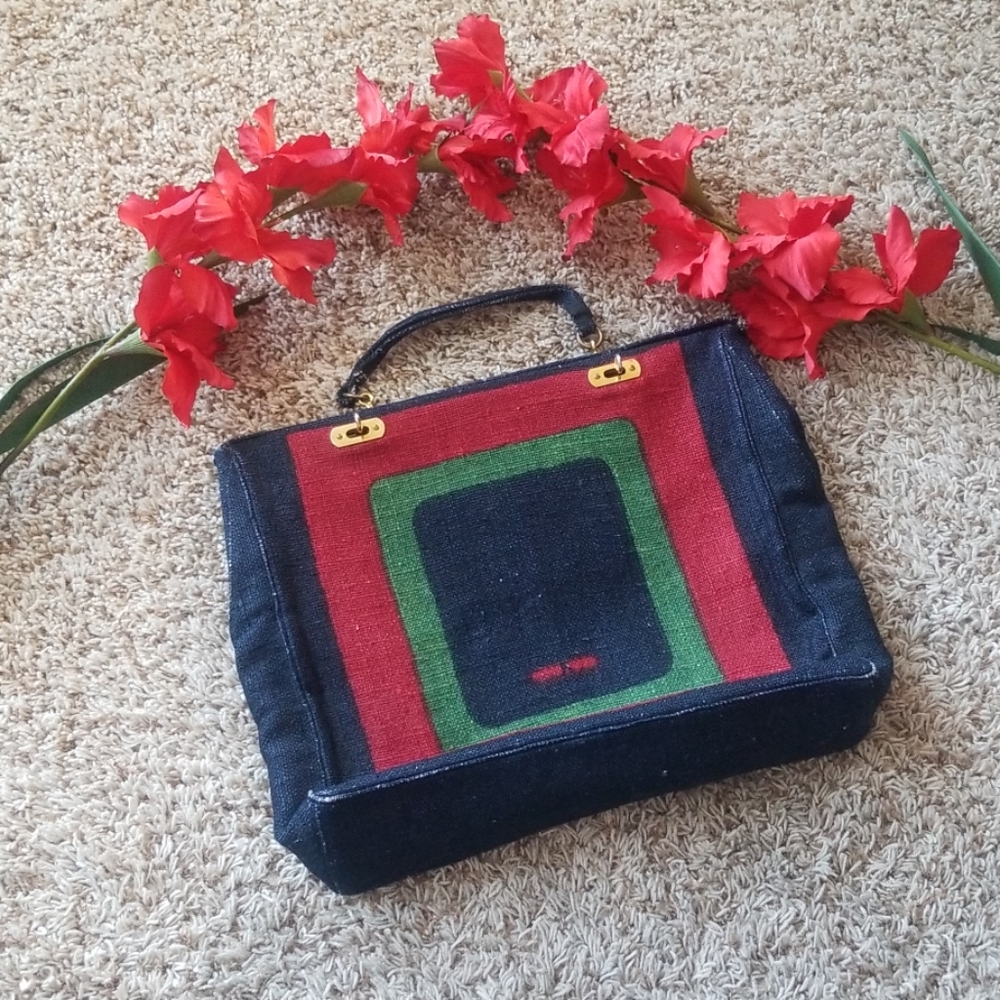 Authentic Vintage Roberta di camerino purse